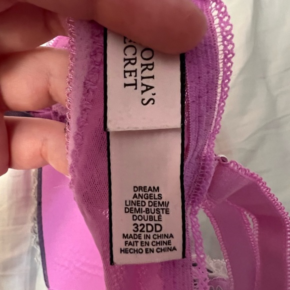 Victoria's Secret Dream angels lined demi - Picture 3 of 3